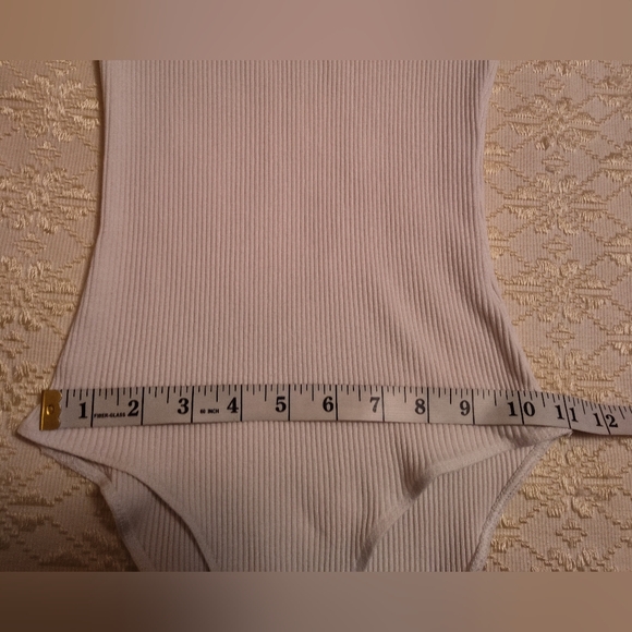 Bershka white ribbed body suit - Picture 6 of 6